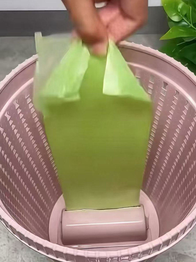 Automatic Trash Bag Dispenser
Dispensador automatico de bolso de basura